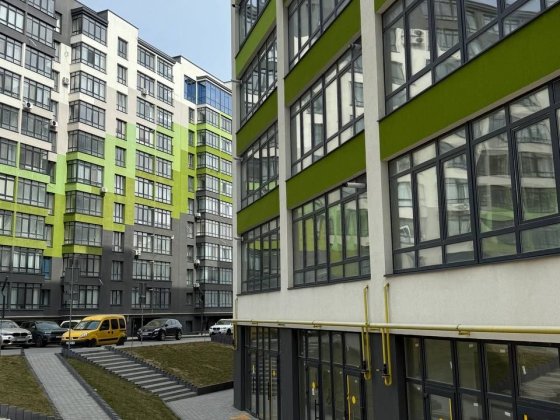 Продається 2 кім квартира вул. Мазепи-Набережна ЖК Міленіум Крихівці