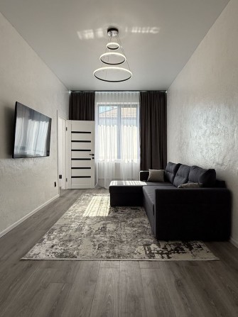 м.Надвірна , центр, 3-х кімнатна євроремонт меблі - фото 1