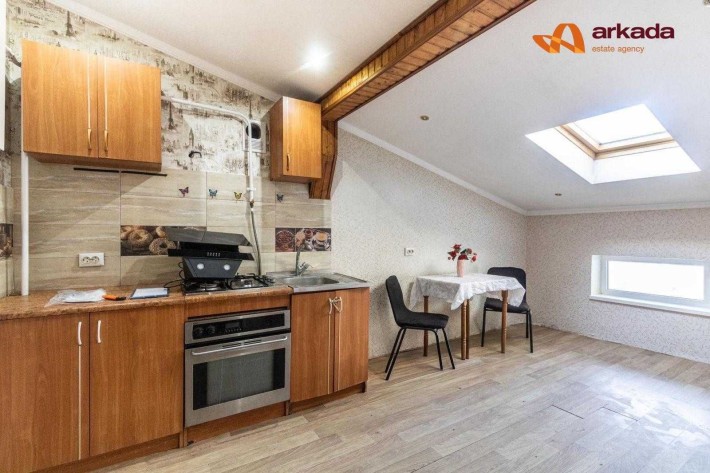 Продаж 2-кімнатної квартири Д - фото 1
