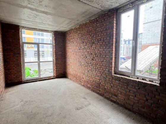 1-кімнатна квартира з власним подвір’ям у ЖК Sanville Park