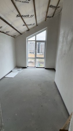 Двокімнта готова кв-ра 74м2.БЕЗ посередників!Святопетрівське. - фото 1