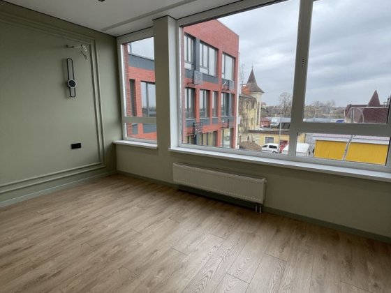 Продається квартира 59 кв.м з якісним ремонтом Святопетрівське