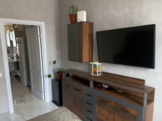 Продаж однокімнатна квартира з подвірʼям та парковкою Святопетрівське Святопетрівське