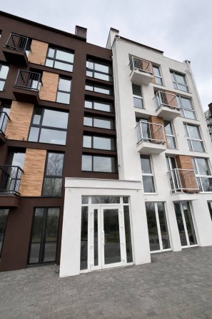 Продається 2-кімнатна квартира в ЖК “Білий Шоколад”, Білогородка - фото 1