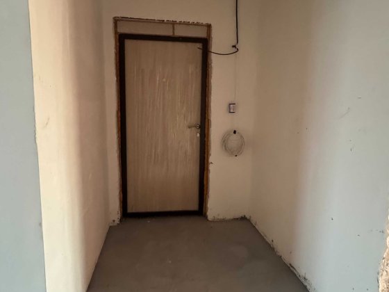 Терміновий продаж 1к квартири з початковим ремонтом, ЖК Амстердам. З балконом Білогородка