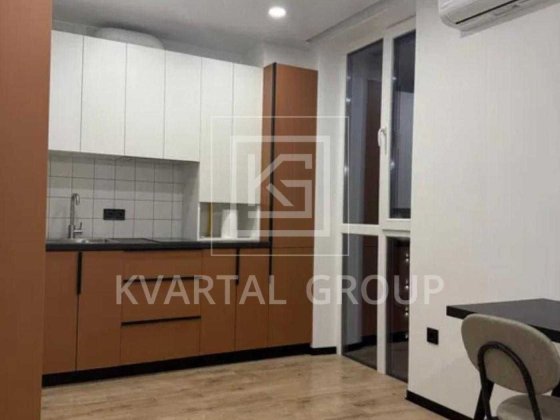 Продам 1 кімнатну квартиру студію. м.  Крюківщина вул. Одеська Крюковщина