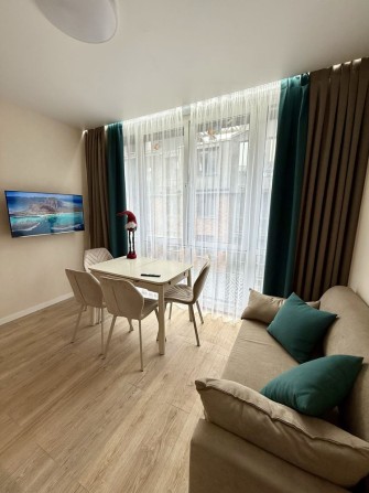 Продаж 1к квартири ЖК Плаза Квартаз 3 Чабани біля озера - фото 1