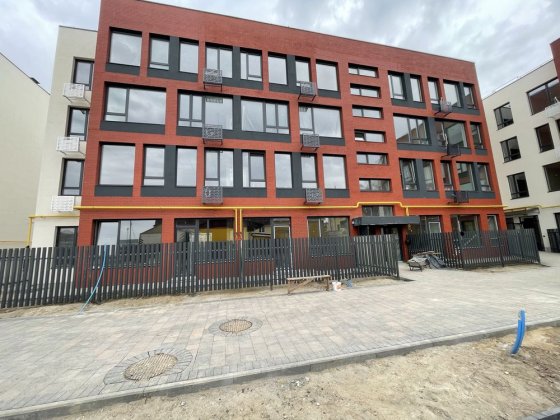 Продається 2к квартира з ремонтом Святопетрівське