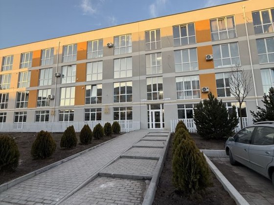 Продаж 1-к квартири з ремонтом, 39м2 ЖК Санвіль Парк, Святопетоівське