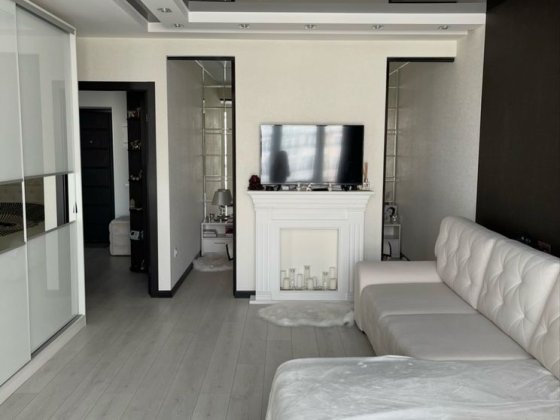 Квартира 60 м² з дизайнерським ремонтом | 8/11 поверх | Без комісії ЖК Петрівський квартал Святопетровское