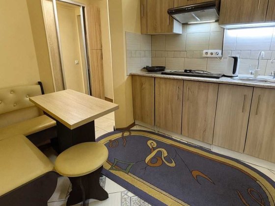 Продаж!  Немішаєво, 1-кім з РЕМОНТОМ,площа 28м2. центр міста Немішаєве