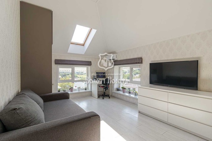 Квартира 2к. Євроремонт. ЖК Хотів, місто Хотів, Обухівський район - фото 1