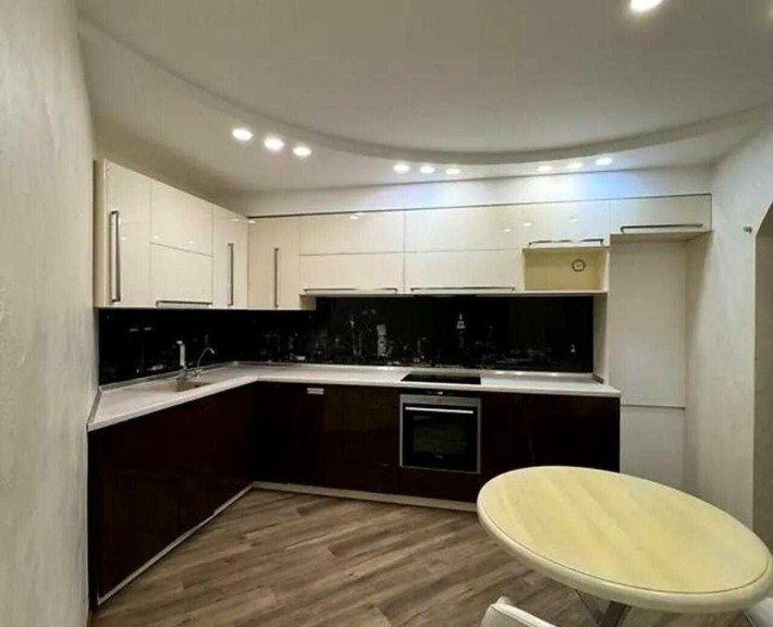 Продаж Квартири в ЖК Чайка 2-кімнатна - фото 1