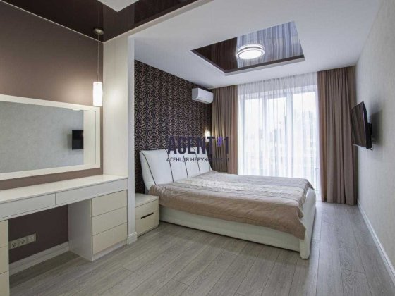 ЖК Чайка, 3-кімн. квартира 86 кв.м.  вул. Лобановського  28 Чайки