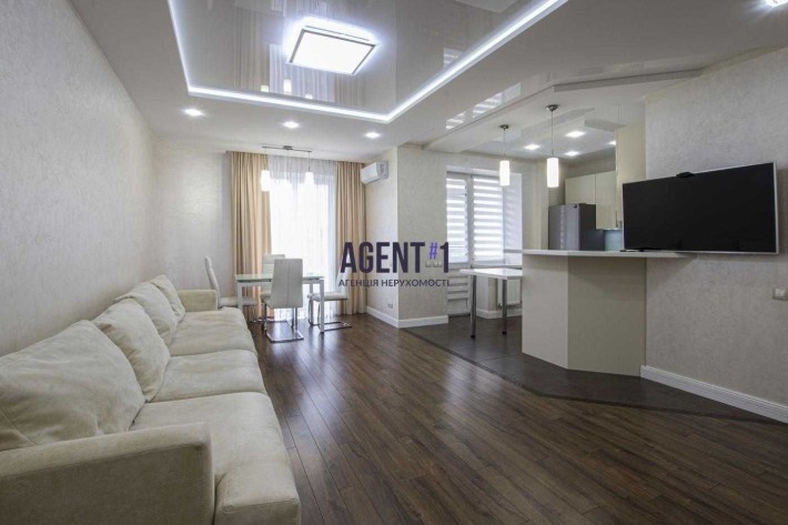 Без комісії! 3-к квартира з ремонтом меблями технікою, 86 кв.м. ЖК Чайка - фото 1