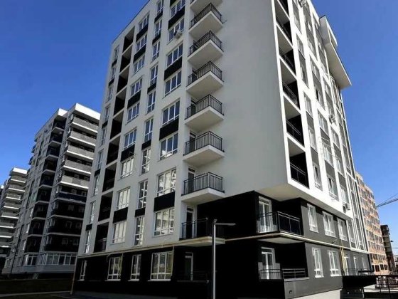 продаж квартири вул Трускавецька 3 кім 82 м кв 4 поверх будинок зданий Сокольники