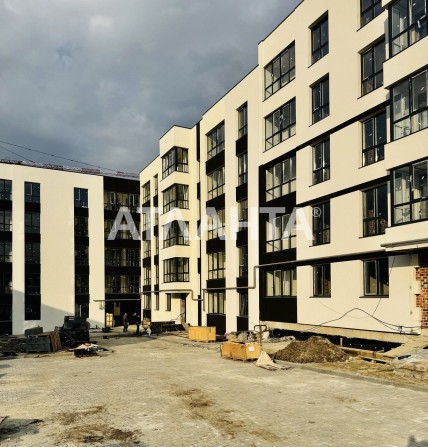 Двокімнатна квартира у сучасному житловому комплексі - фото 1