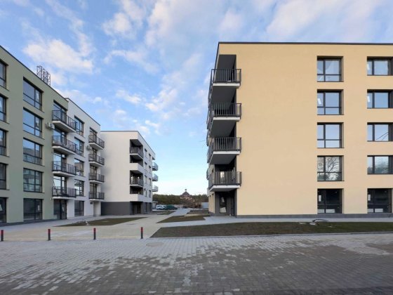 Продається квартира.

Продаж квартири з власним патіо 1км с. Брюховичі Брюховичи