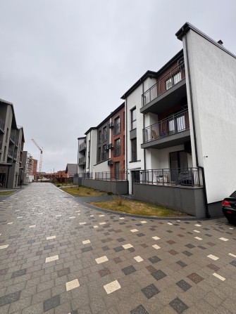 Продаж 1 кімнатної квартири в ЖК Вілла Швейцарія, Винники - фото 1