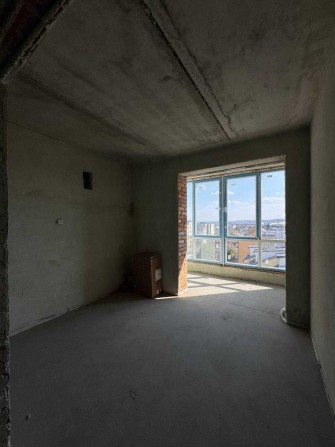 Від власника!!! Продаж просторої 2-рівневої квартири з мансардою у Винниках, вул. Крип’якевича 15 ха - фото 1