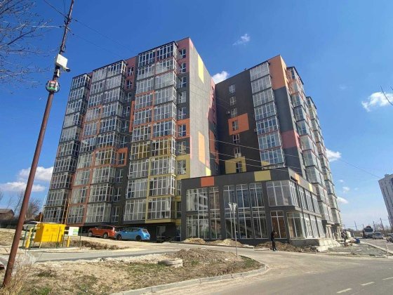 Продаж 1кімкв у ЖК Сусіди у м. Винники Винники