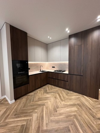 Двох кімнатна квартира - фото 1