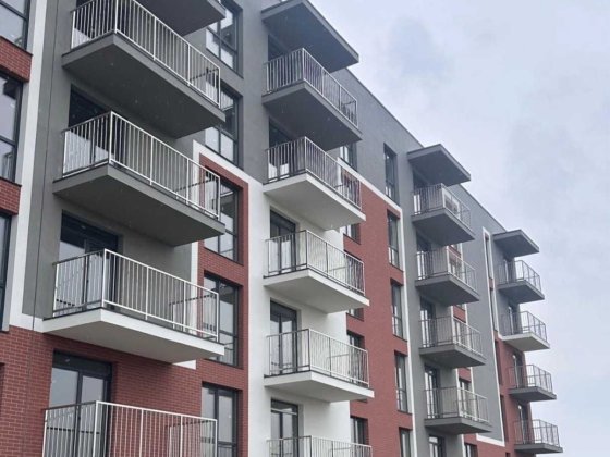 Продаж 2-кімнатної квартири у новобудові Зубра