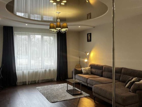 Продаж 3-кімнатної квартири вул. К. Мікльоша. БЕЗ КОМІСІЇ Зубра