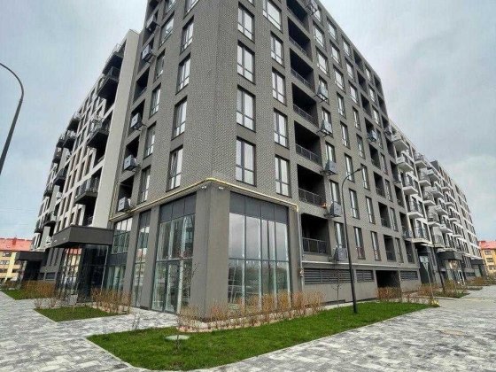 Продаж 2 кімнатної квартири з кухнею-студією вул. Героїв Майдану Сокольники