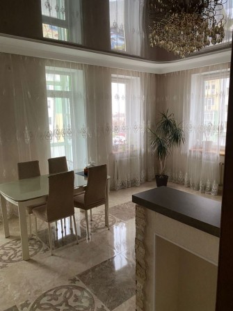 Продаж 3-кімн. квартири з ремонтом 87 кв.м. в ЖК Південний  ц 130999$. - фото 1