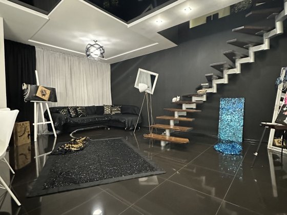 Продаж три кімнатної квартири ,сучасний ремонт, новобудова. Давидів