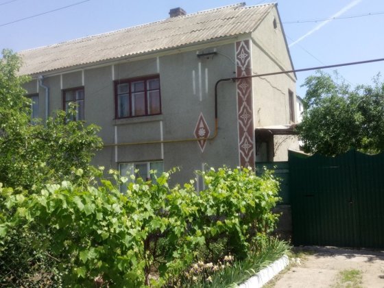 Трёх комнатная квартира Весняне