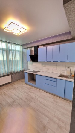 Продам 2 комн квартиру в ЖК 49 Жемчужина на Таирова. - фото 1