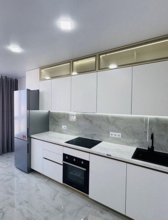 Продам квартиру в Акварель 2 - фото 1