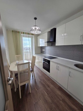 Продам 2 ком.кв.в Авангарде-евро,укомплектована! - фото 1