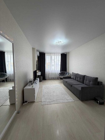 В продажу 2 квартира  укомплектована  -  7 Небо, готові аід програму - фото 1