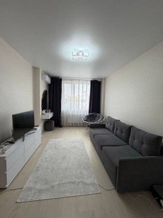 Продам 2 кімнатну квартиру 7 небо - фото 1