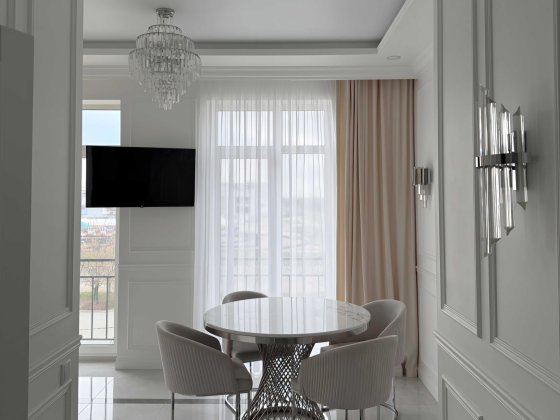 2-х комн. квартира  с ремонтом в Авторском у моря