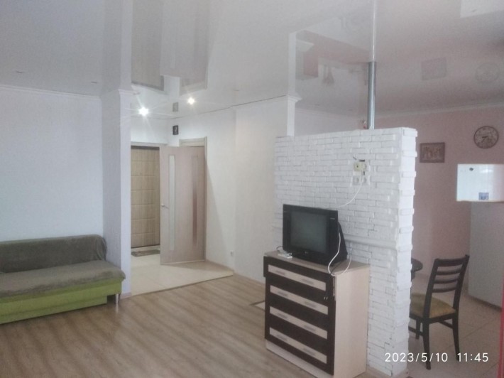 Продам 1-комнатную квартиру на Высоцкого - фото 1