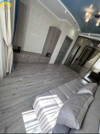 Продам 1-кімнатну квартиру з євроремонтом у ЖК «Райдужний» на Таїрова - фото 1