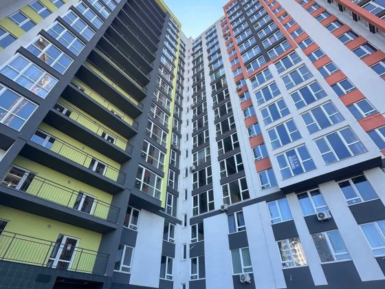 1 комнатная квартира 42 м2  ЖК Акварель 8