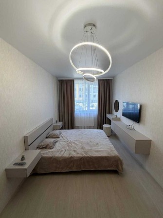 Продам 1-кімнатну квартиру з меблями в ЖК «7 НЕБО» - фото 1