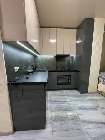 Продам однокомнатную квартиру, жк 7 небо, авангард - фото 1