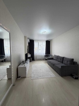 Продам 2-кімнатну квартиру з меблями в ЖК «7 НЕБО»  Держпрограми - фото 1