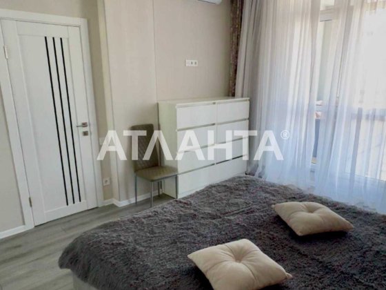 1-кім квартира в ЖК Смарт Сіті з ремонтом