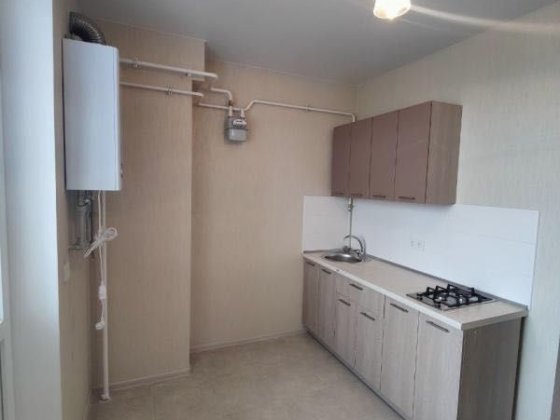 дом СДАН Продам на СРЕДНЕМ этаже 1к квартиру с ремонтом АГВ ЖМ 7небо Авангард