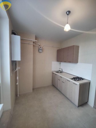 дом СДАН Продам на СРЕДНЕМ этаже 1к квартиру с ремонтом АГВ ЖМ 7небо - фото 1