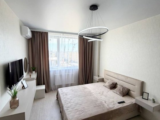 Продам 1 кімнатну квартиру 7 небо Авангард