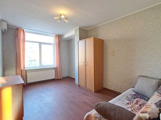 Продам 1-кімнатну квартиру з меблями за вигідною ціною в ЖК «7 НЕБО» Авангард