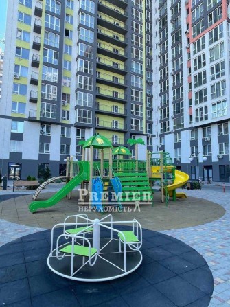 1 комнатная квартира 42 м2 Вид во двор на Таирова ЖК Акварель 8 - фото 1